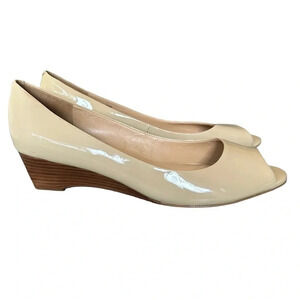 Talbots 10.5‎ cream patent leather peep toe kitten wedge heel slip on shoes